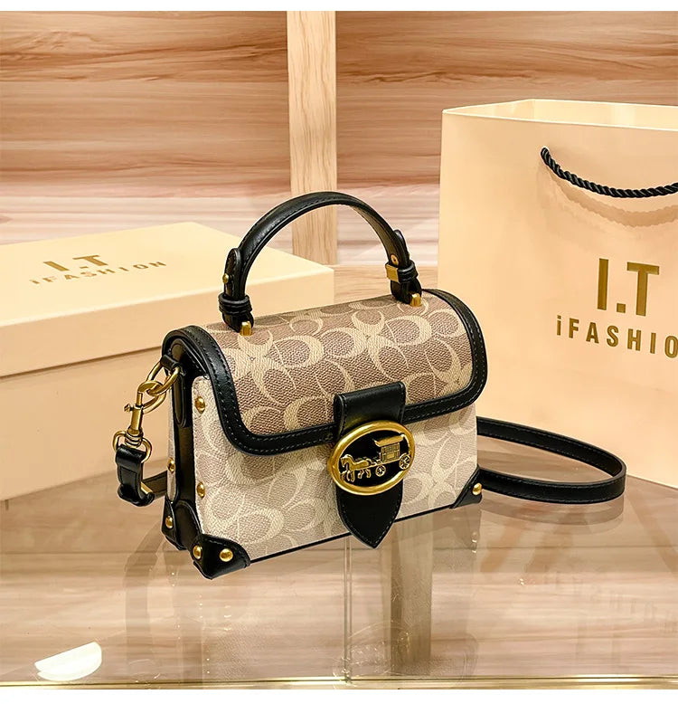 Saddle Luxury Handbag With Horse and Carriage
