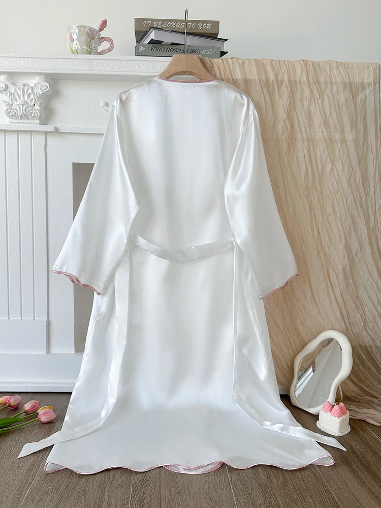 White Contrast-Trim Robe